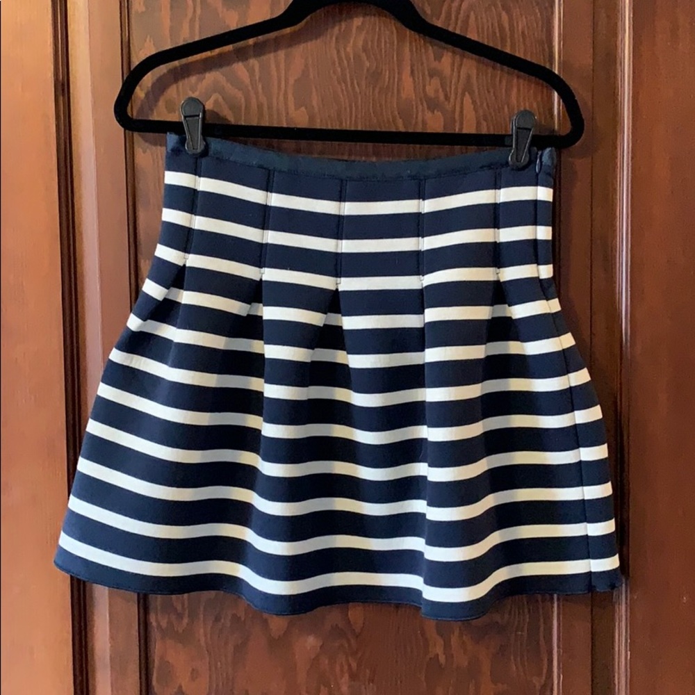 Gap striped skirt S